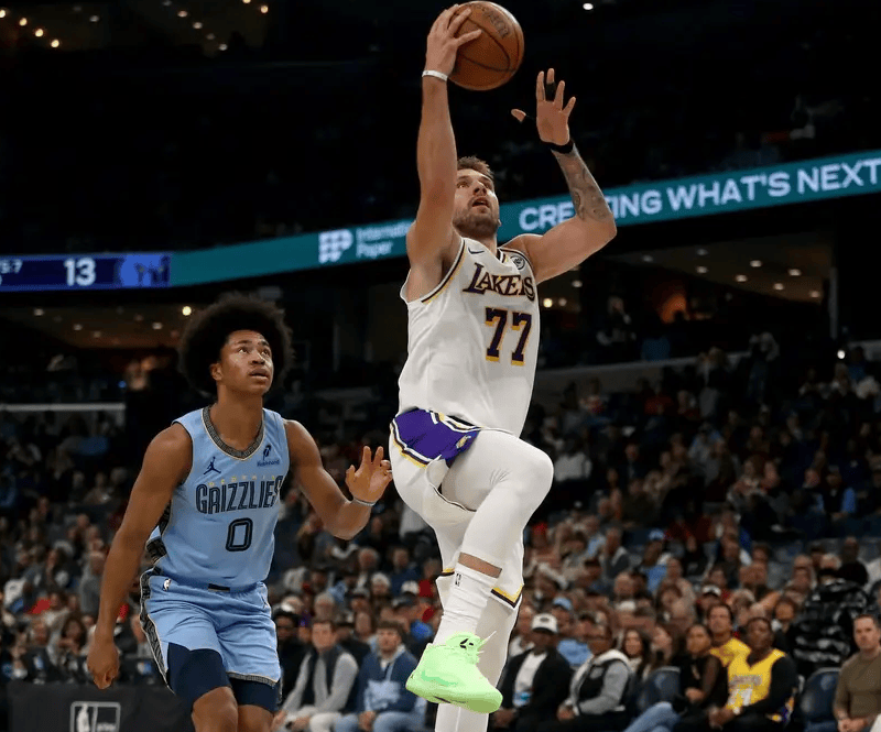 NBA最新排名！开拓者反超湖人，快船火箭提升排名，勇士渔翁得利