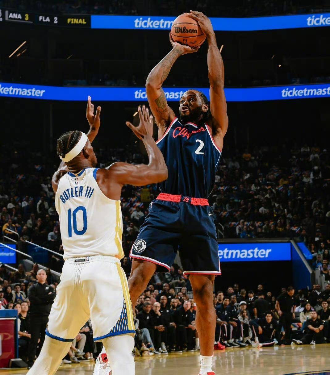 勇士大胜快船，NBA西部更新(xīn)最新(xīn)排名，雷霆独占西部榜首