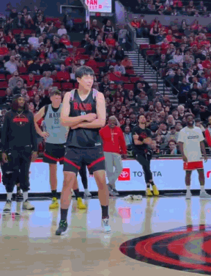 5+2！杨瀚森重磅首秀！梦幻脚步+助攻舞步征服主场！开拓者赛程来了