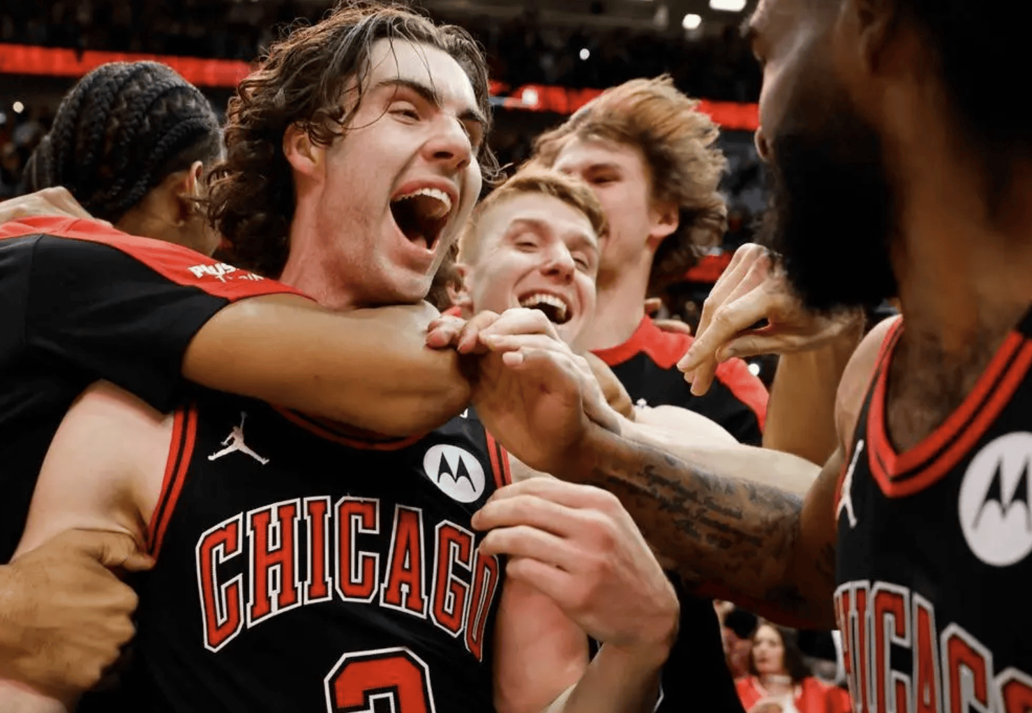 MVP榜第五！詹皇绝杀者成NBA最大奇迹，岂止1亿合同，他真值3个亿