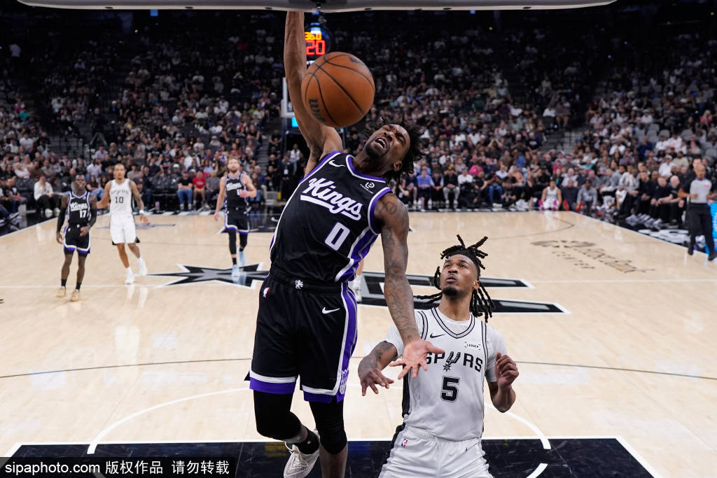 马刺迎战灰熊(xióng)：背靠背赛程考验球队体力