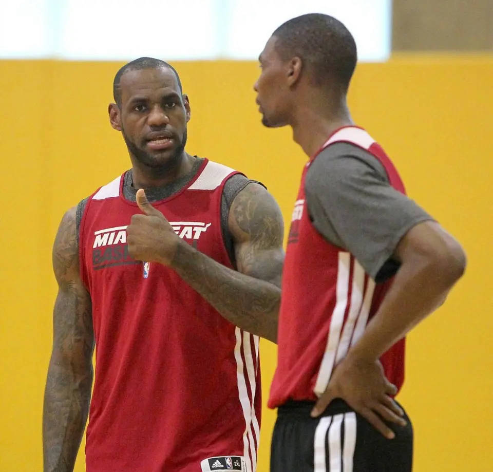 NBA历史三双排行榜大揭秘！威少数据领先却引发含金量质疑