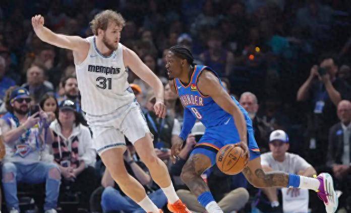 亚历山大31+10+8创纪录，雷霆119-103灰熊，残阵雷霆打出联盟第一战绩