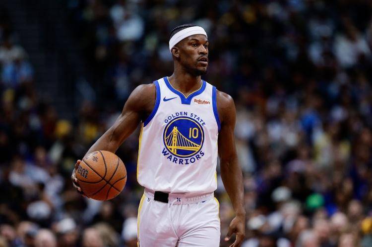 勇士消息：库里无缘周最佳，科尔抱怨赛程，战魔术出场更新