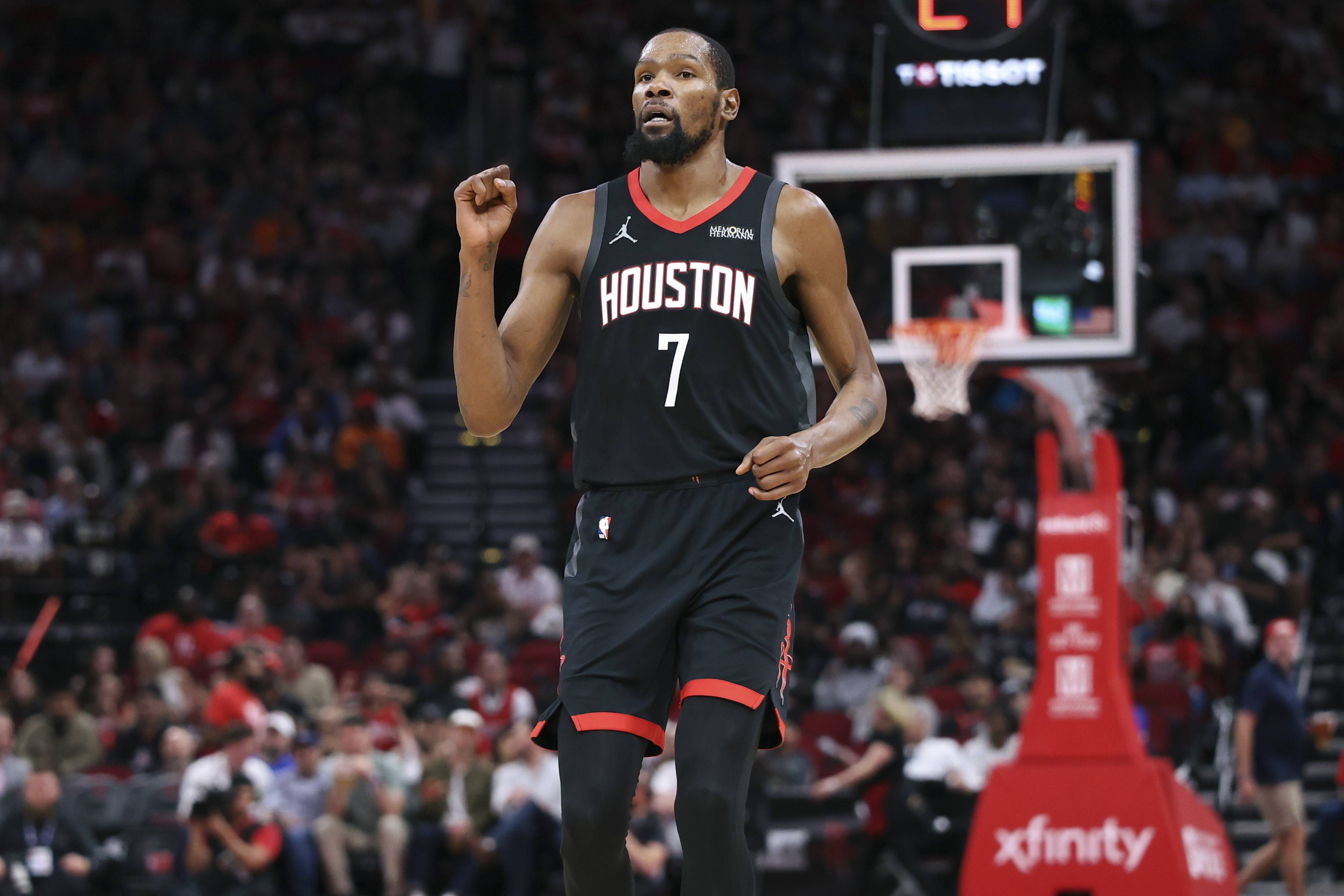 加盟火箭，要带队赢球夺冠，KD深爱休斯顿，新星大为受益