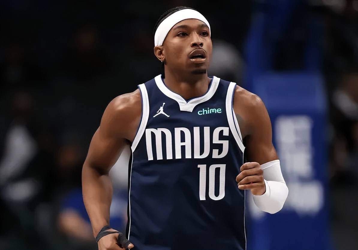 再见霍(huò)樂(lè)迪！火箭(jiàn)、独行侠酝釀(niàng)3换1交(jiāo)易，1米85后卫空降休斯頓(dùn)