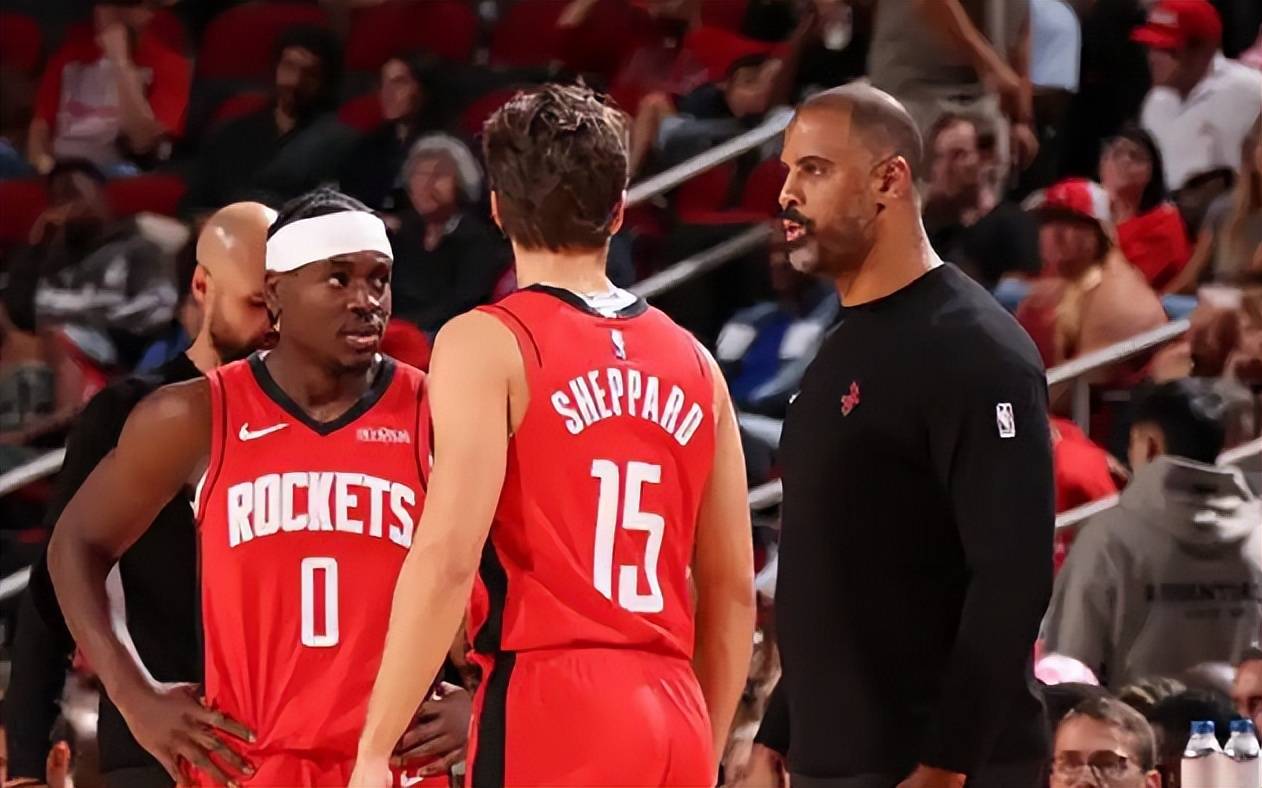 再见霍乐迪！火箭、独行侠酝酿3换1交易，1米85后卫空降休斯顿