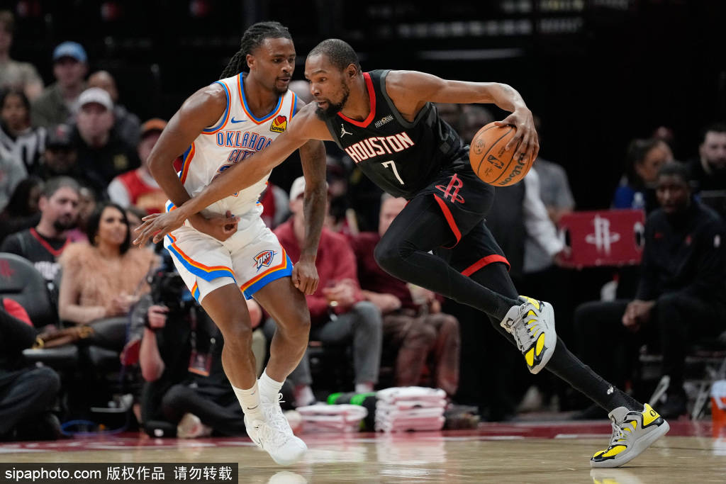 NBA周最佳：谢伊-吉尔杰斯-亚历山大与巴姆-阿德巴约携手荣耀