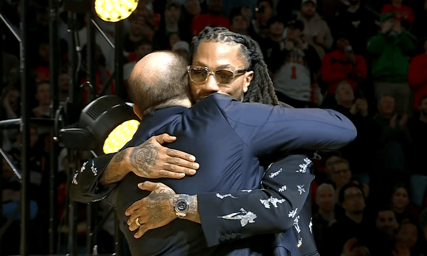 最浪漫的球衣退役仪式，属于最好的罗斯